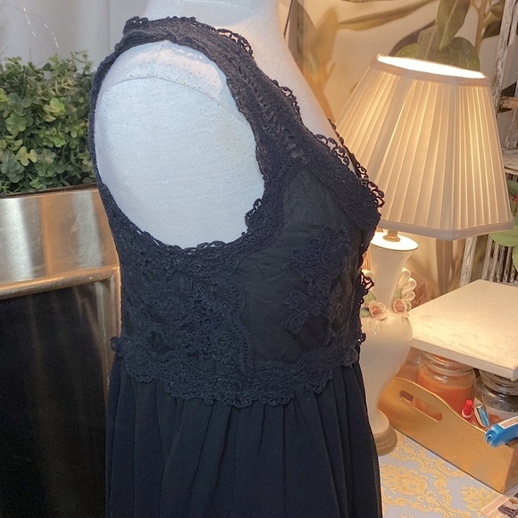 🌷 Pull&Bear 🌷 Rose Crochet Lace Embroidered Sheer Button Up Babydoll Dress - Picture 8 of 10